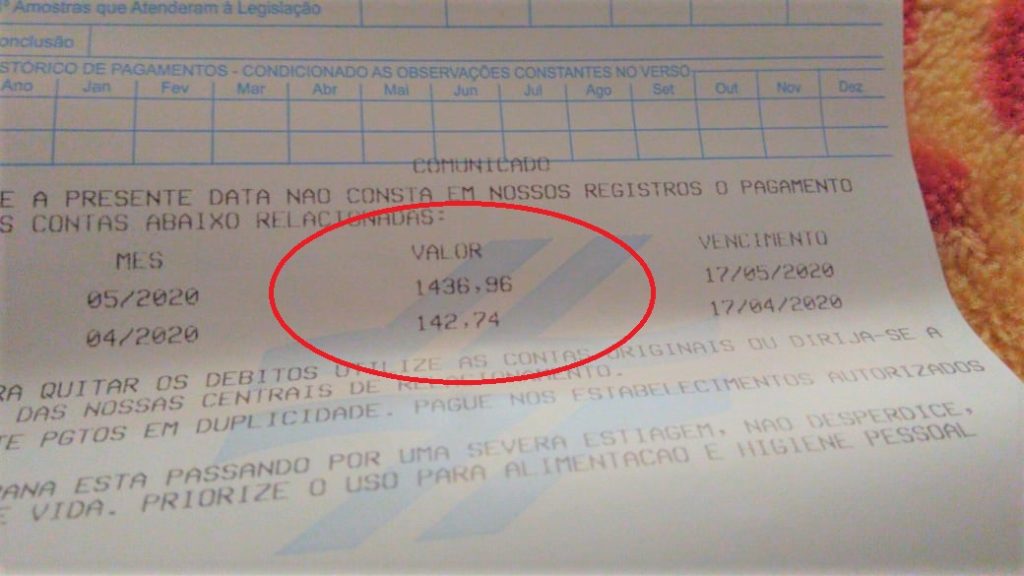 Moradora questiona cobrança da conta de água que passou de R$ 1,4 mil; Sanepar enviará equipe para verificação