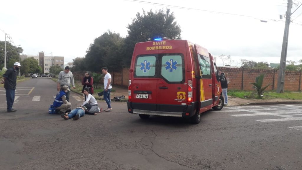 Casal fica ferido após colisão entre motos no Bairro Coqueiral