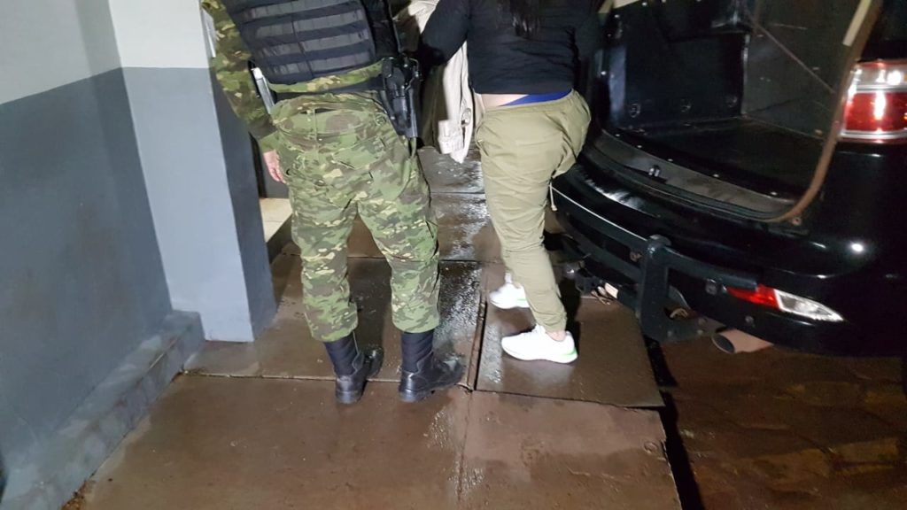 BPFron detém mulher e apreende anabolizantes em ônibus na BR-277