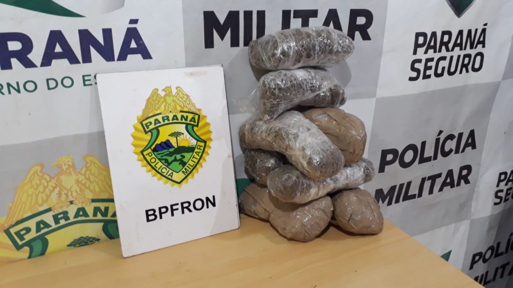 Passageiro de ônibus é detido pelo BPFron com 4,8 kg de maconha na BR-277