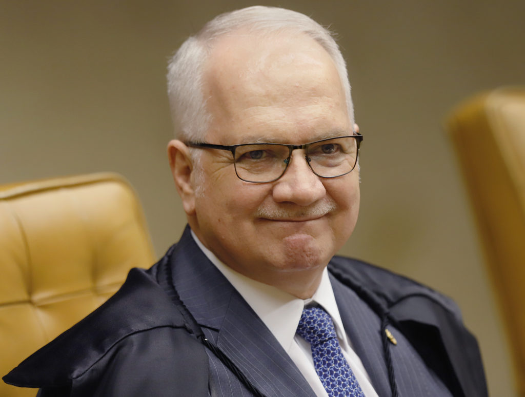 Fachin manda governo do Rio se explicar sobre operações policiais
