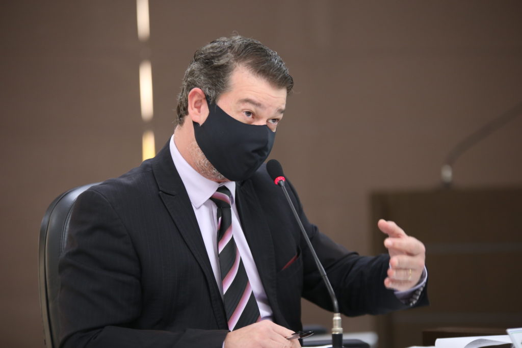 Vereador Rafael Brugnerotto testa negativo para Covid-19