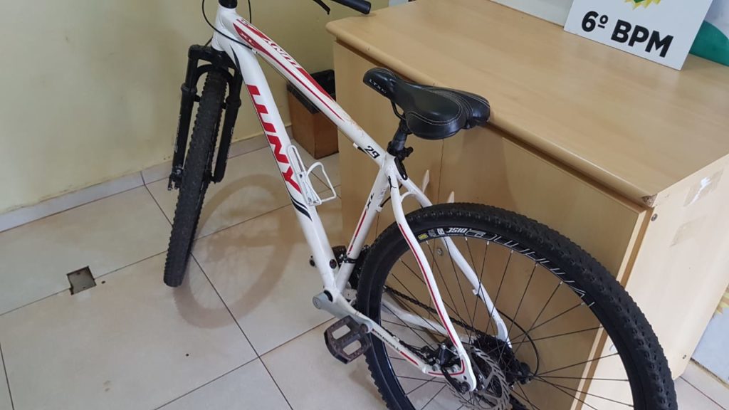 Homem compra bicicleta que havia sido furtada e acaba encaminhado à Delegacia