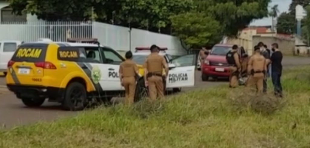 Adolescente que foi baleado pela PM após roubar caminhonete, continua internado no HUOP