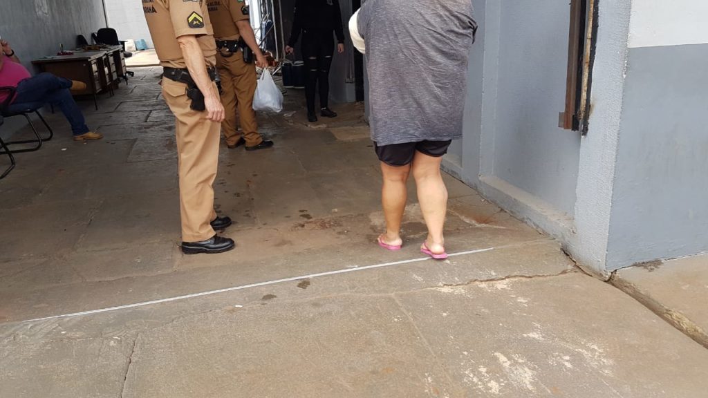 Mulher sofre acidente e acaba presa porque era procurada da Justiça