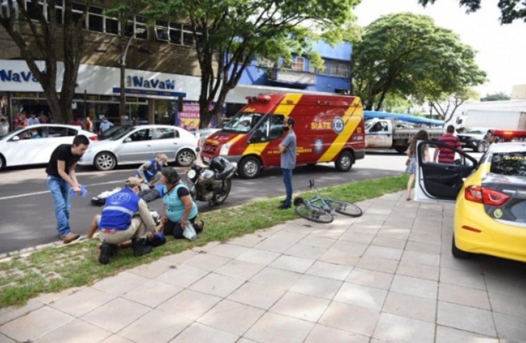 Casal sofre acidente de trânsito em Umuarama