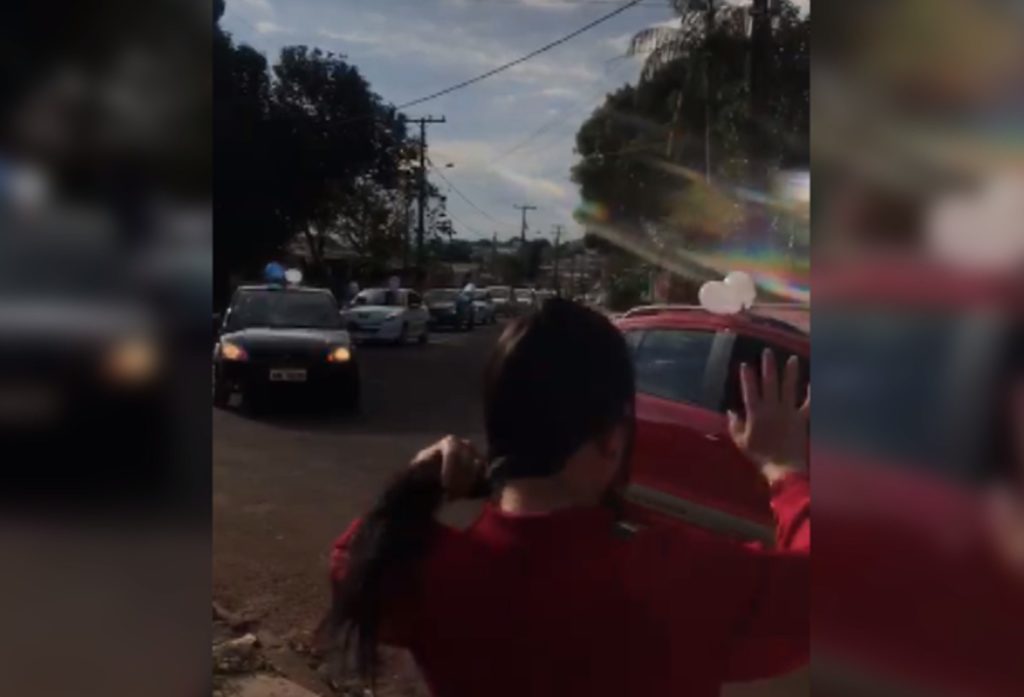 Moradora do Brasmadeira é surpreendida com “chárreata” organizada por familiares e amigos