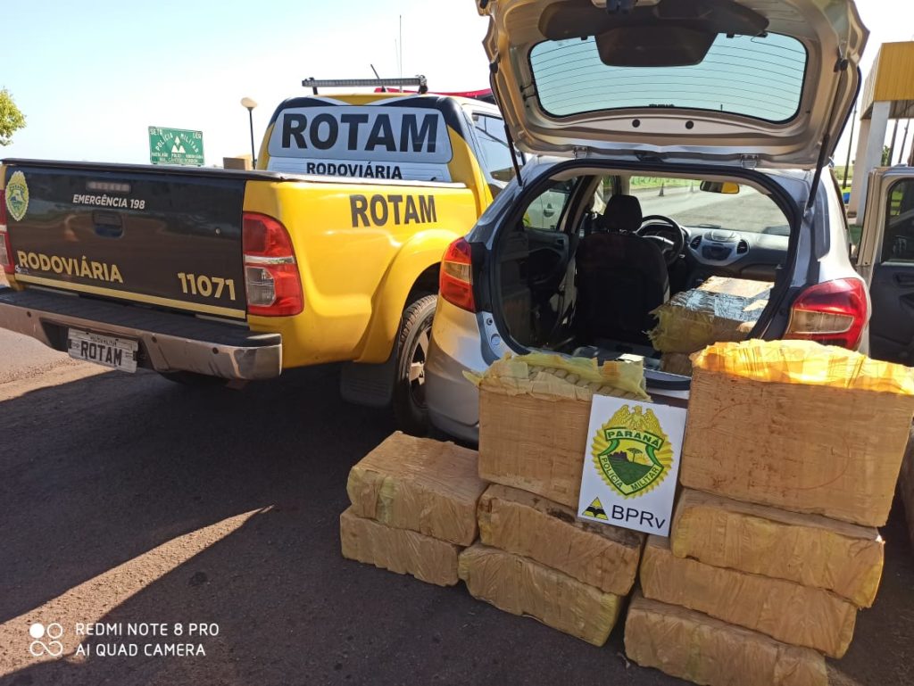 Polícia Rodoviária apreende carro carregado com maconha na PR-495