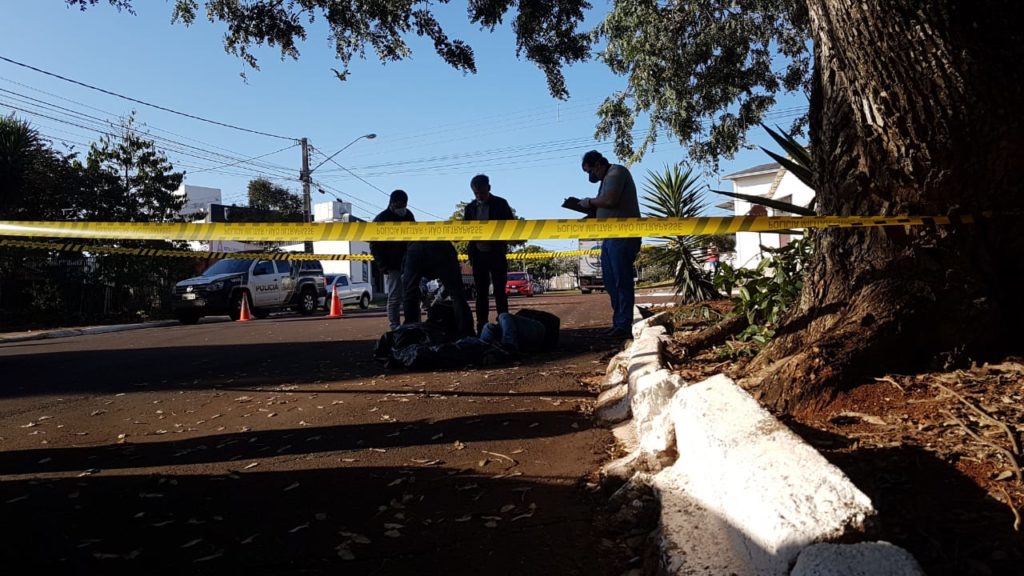 Polícia Civil identifica jovem de 24 anos encontrado morto na Avenida Guaíra