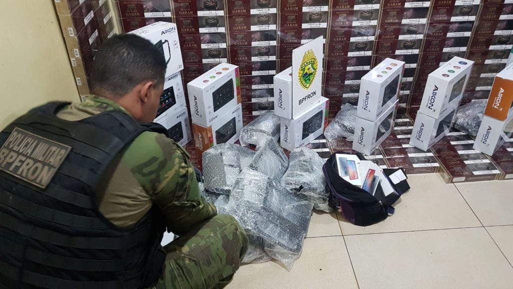 BPFron realiza apreensão de eletrônicos e cigarros avaliados em R$ 92 mil