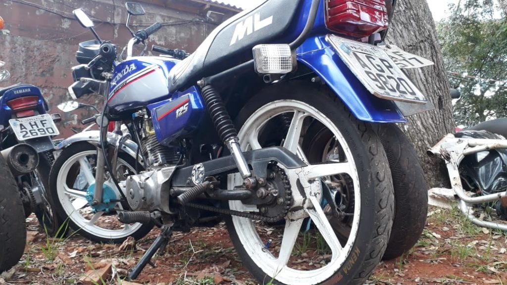 Homem é detido com motocicleta que tem motor furtado