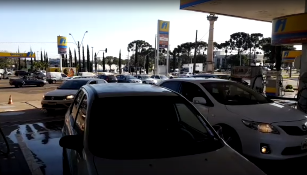 Fechamento de mercados e postos no fim de semana provoca mobilização de cascavelenses