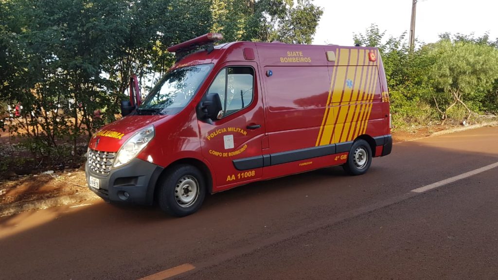 Jovem sofre queimadura na mão e é socorrido pelo Siate no Bairro Santo Onofre