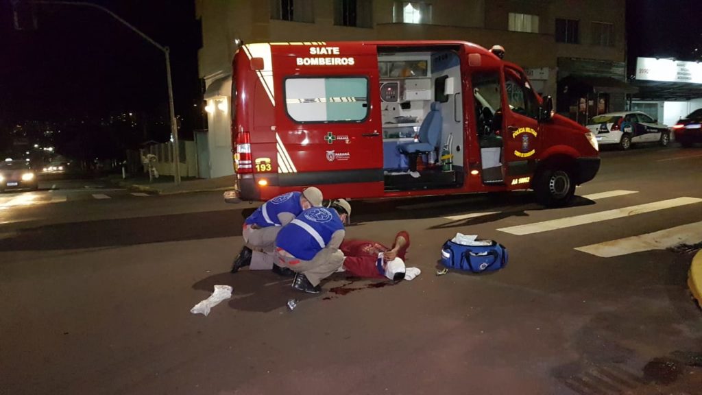 Motociclista fratura braço em batida de trânsito na região central de Cascavel