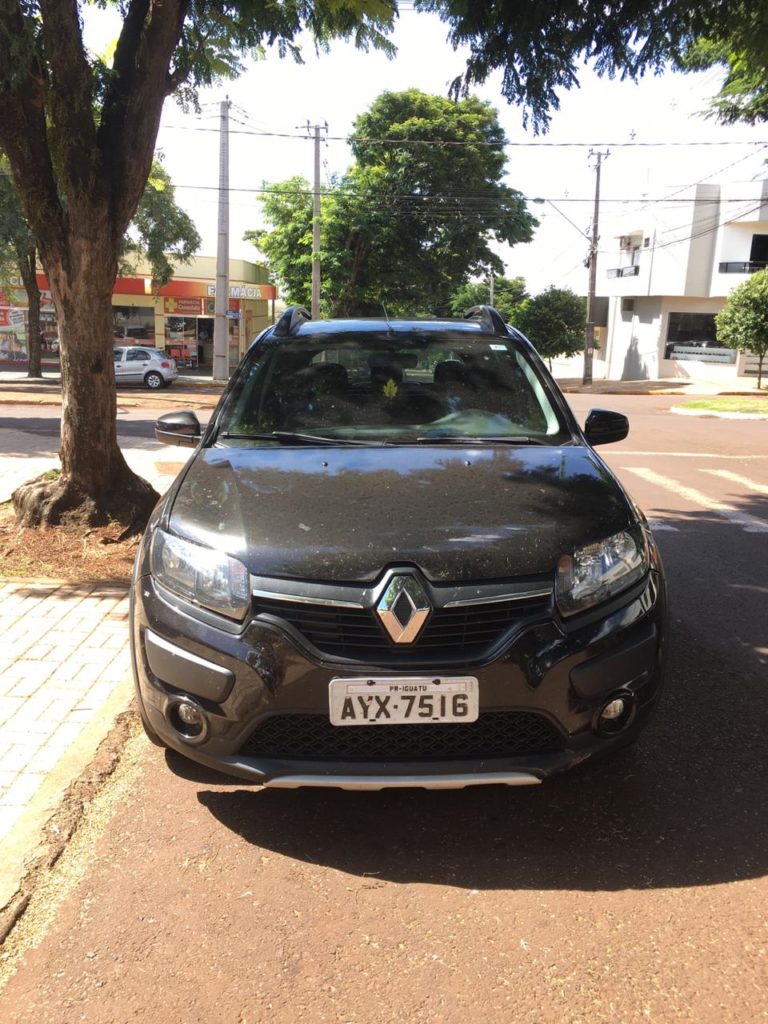 Renault Sandero é furtado em Cafelândia
