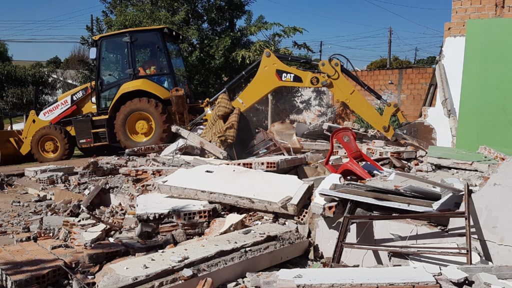 Prefeitura começa reintegração de posse em área do Bairro Colmeia
