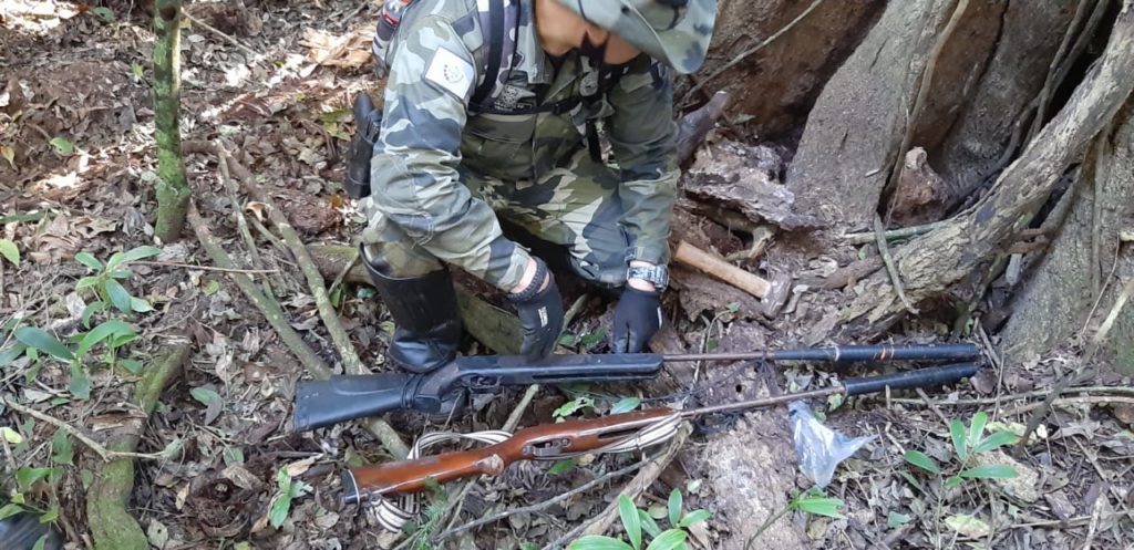 PM Ambiental localiza locais de caça e apreende armas no Parque Nacional do Iguaçu