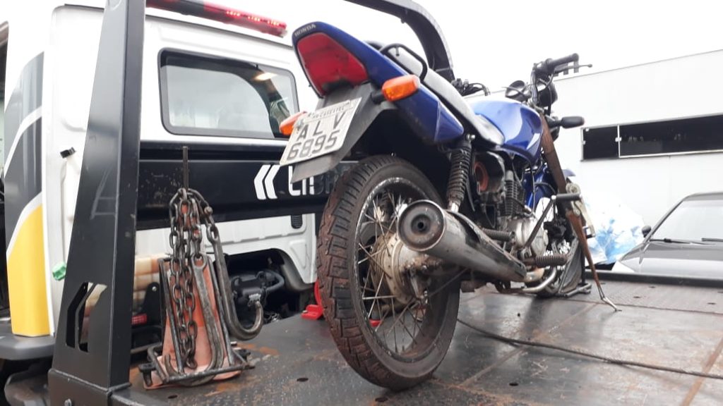 Moto furtada no Bairro Guarujá é localizada pela PM no Melissa
