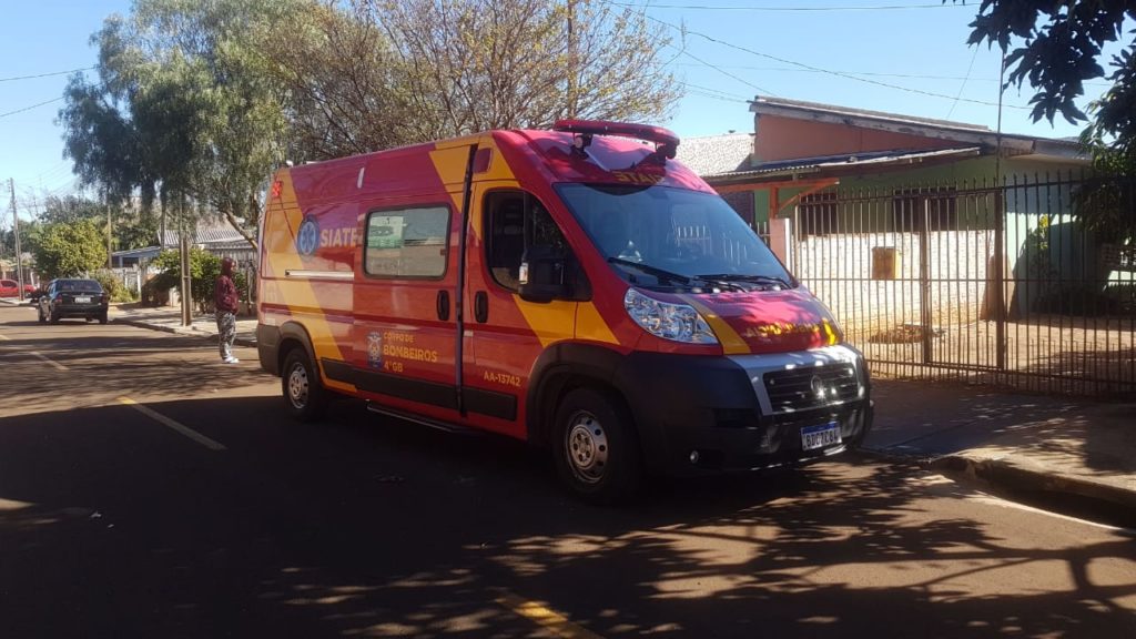 Idoso de 81 anos sofre queda e tem ferimentos na cabeça