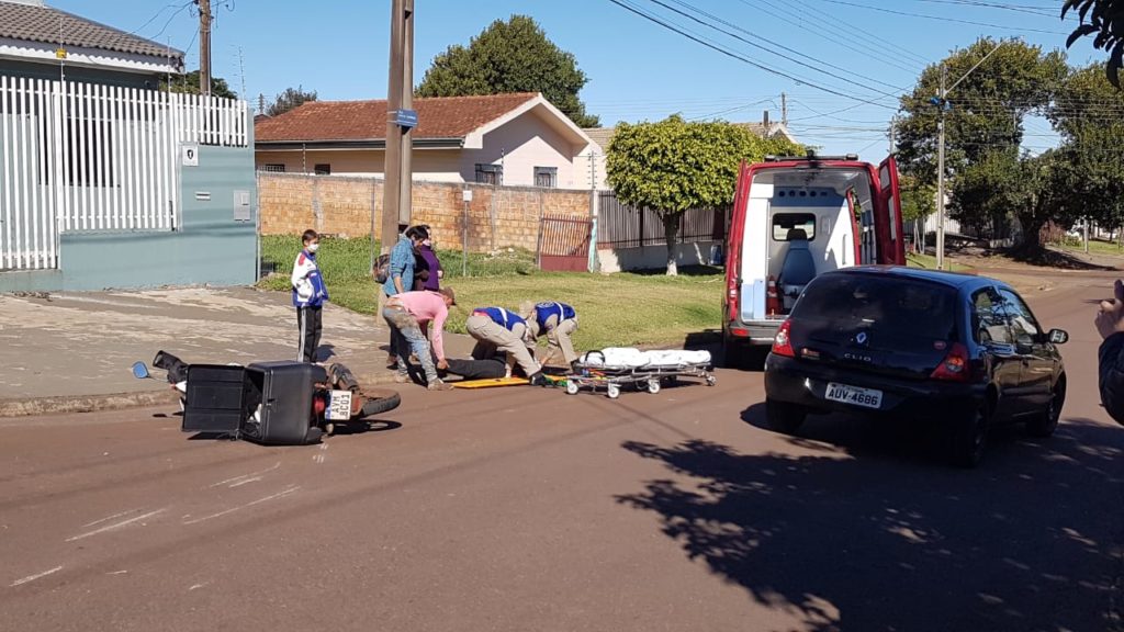 Mulher tem suspeita de fratura na mão em acidente no Jd. União