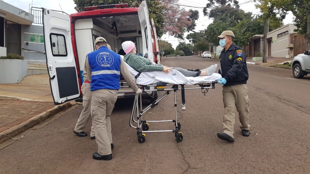 Idosa de 90 anos é socorrida no Bairro Cancelli