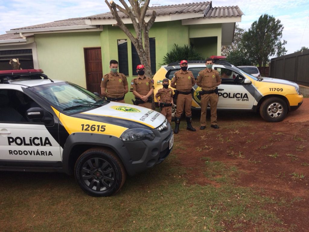 PRE de Santa Helena e PM de São Miguel do Iguaçu realizam sonho de menino admirador da Polícia Militar