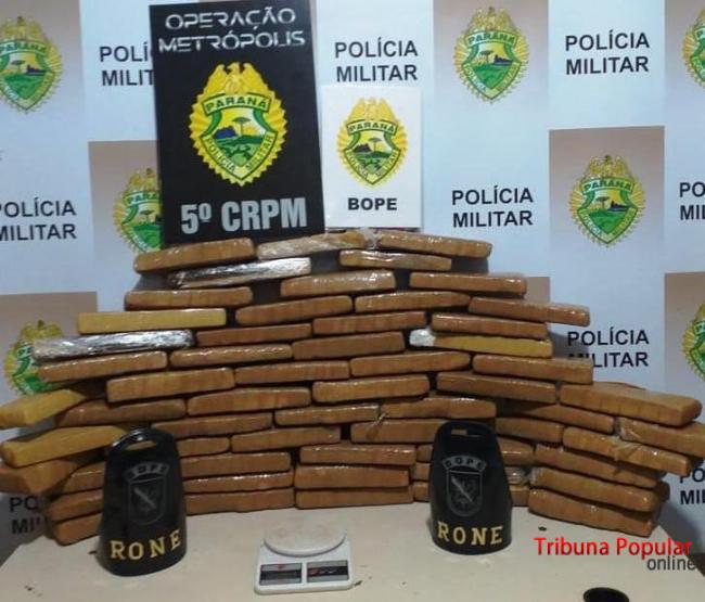 Operação Metrópolis: policiais da RONE detém indivíduo com 70 kg de maconha em Foz Imagem referente a Operação Metrópolis: policiais da RONE detém indivíduo com 70 kg de maconha em Foz