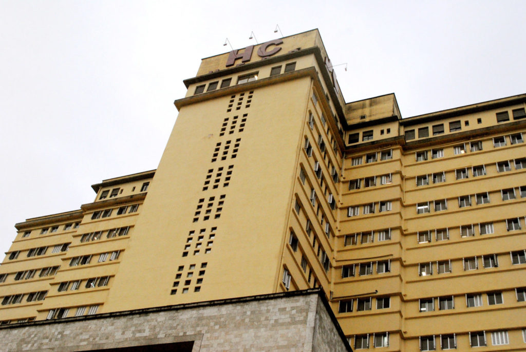Com maior número de leitos de UTI em Curitiba, Hospital de Clínicas alcança 100% de ocupação