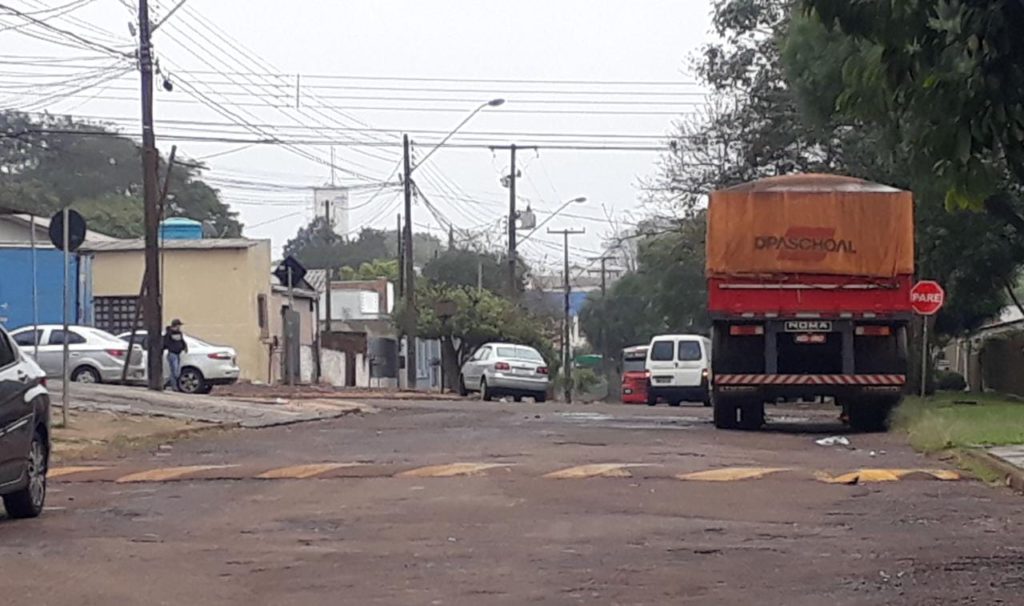 Internauta registra colisão de trânsito no Claudete