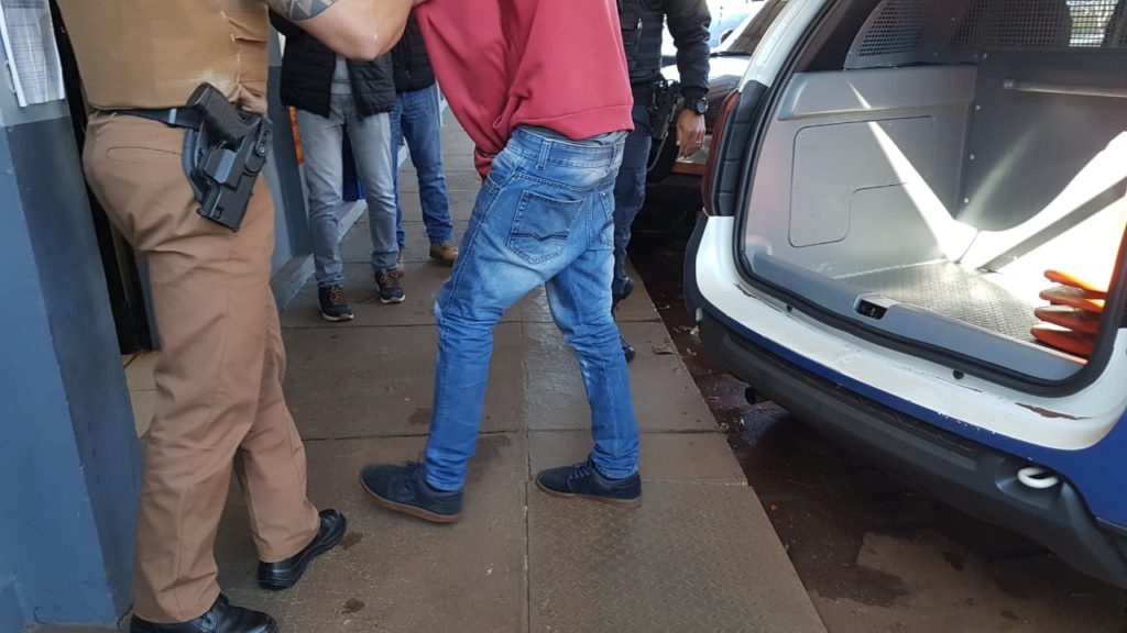 Procurado por homicídio é detido no Bairro Santa Felicidade