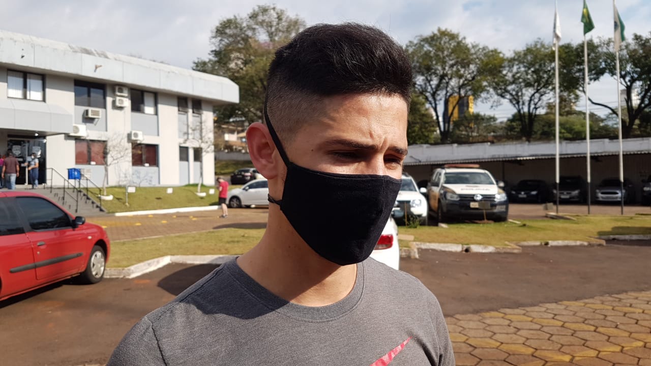 Irmão também voltava de janta na casa do pai e não parou em acidente, pois não sabia que familiares estavam envolvidos