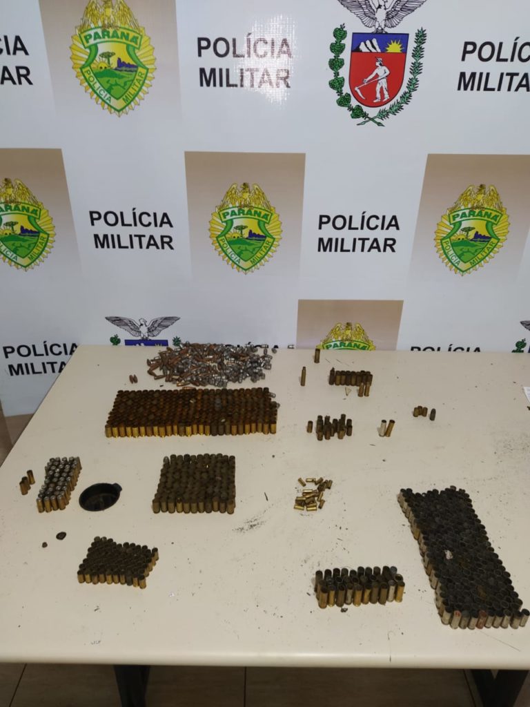 PM Ambiental detém indivíduo com diversos cartuchos de munições em Foz do Iguaçu