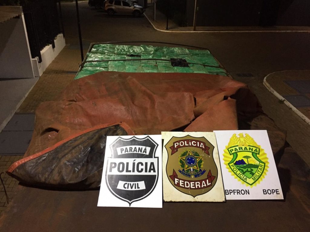 Caminhão com 500 caixas de cigarro é apreendido em Guaíra