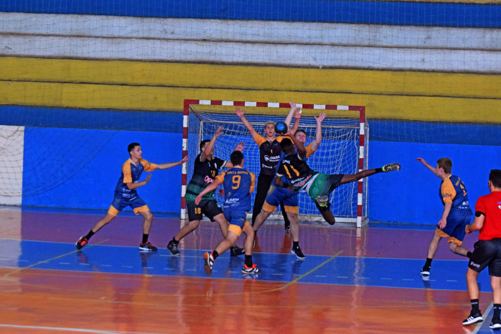 Estado comunica cancelamento dos Jogos Universitários do Paraná