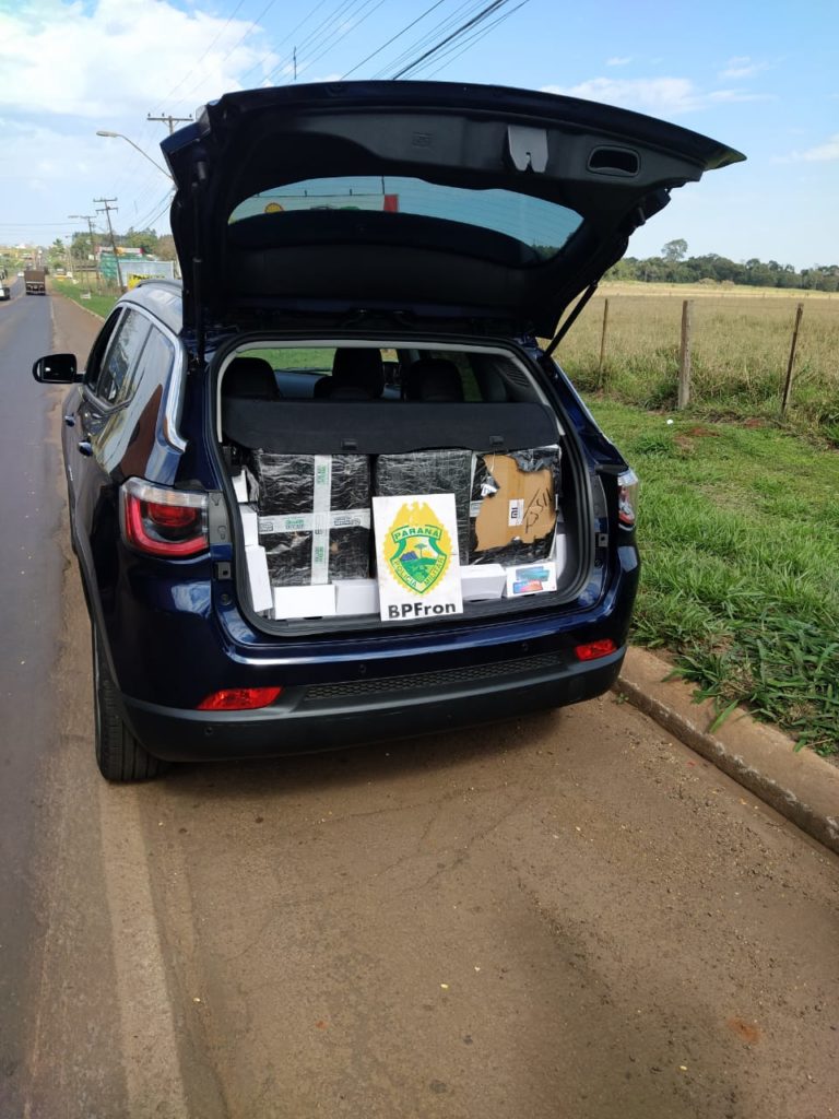 Jeep Compass é apreendido com celulares em Guaíra Jeep Compass é apreendido com celulares em Guaíra