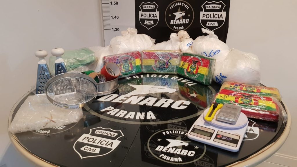 Denarc apreende 25 kg de cocaína e três homens são presos em Londrina