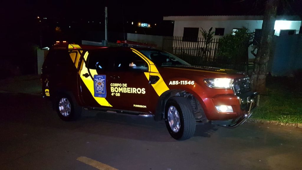 Durante discussão de casal, homem se fere com faca no Bairro Brasília