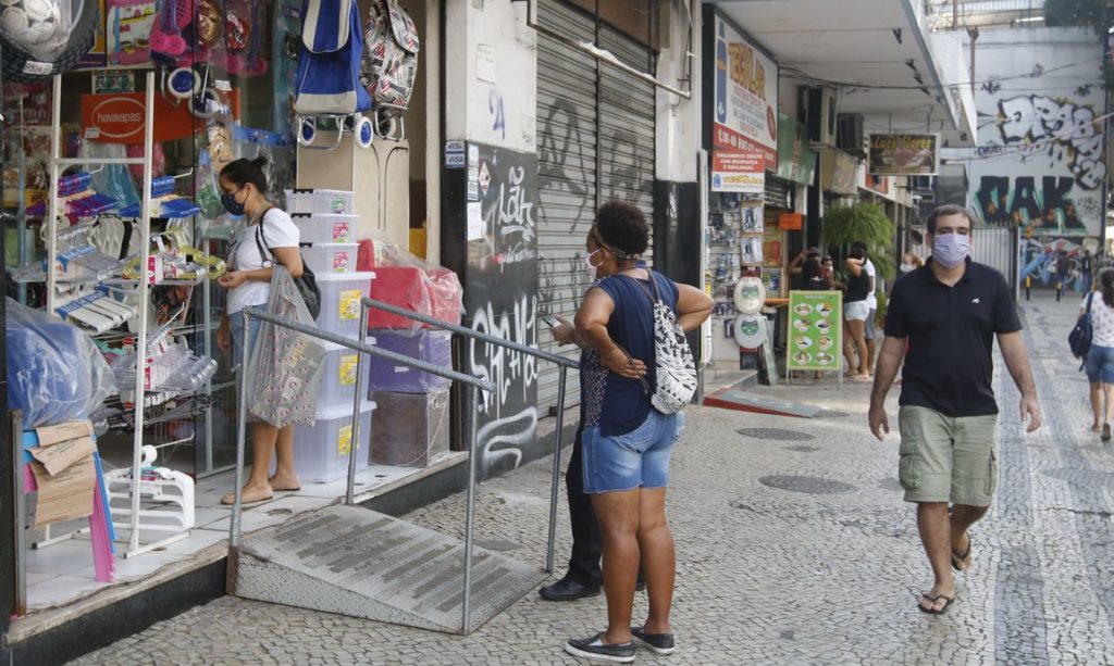 Comércio e serviços oferecem 470 vagas para o público trans em SP