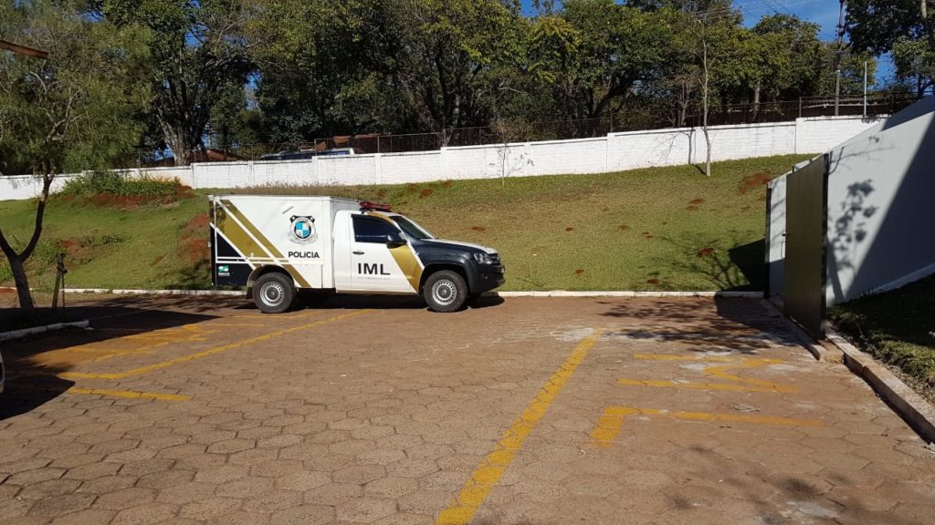 Corpo de homem encontrado morto na área rural é levado ao IML