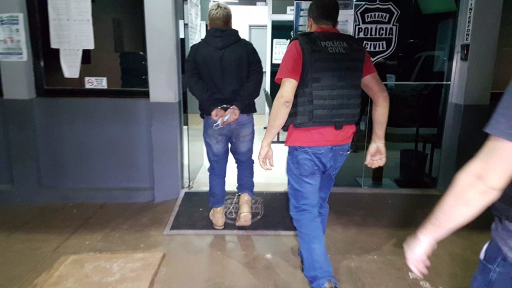 Polícia Civil prende homem que era procurado pela Justiça por tráfico, homicídio e porte de arma