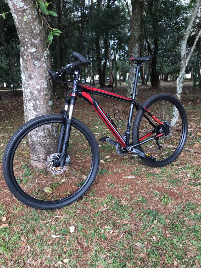 Bicicleta Caloi foi furtada no Bairro Coqueiral