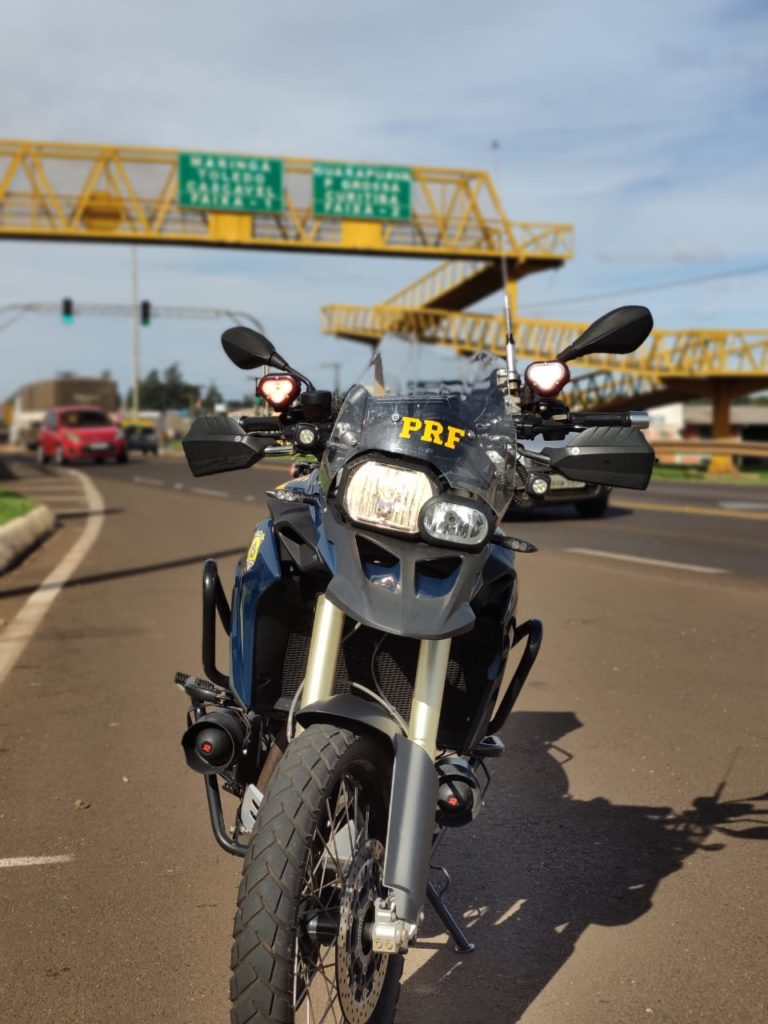 No dia do motociclista, PRF faz alerta aos condutores