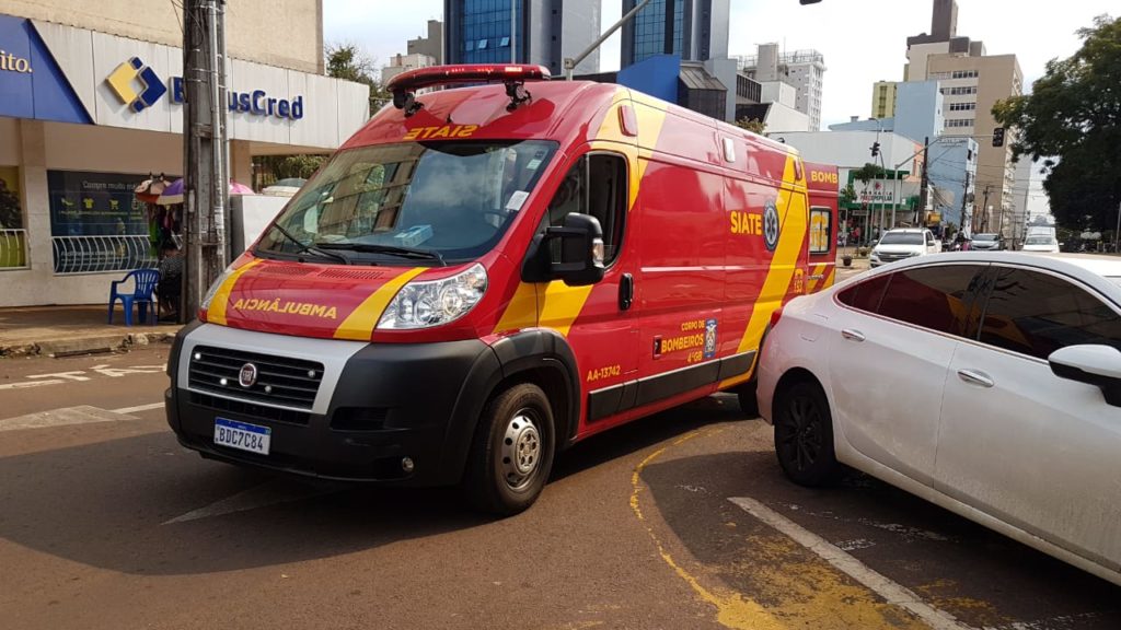 Menino fica ferido ao sofrer queda no Centro de Cascavel