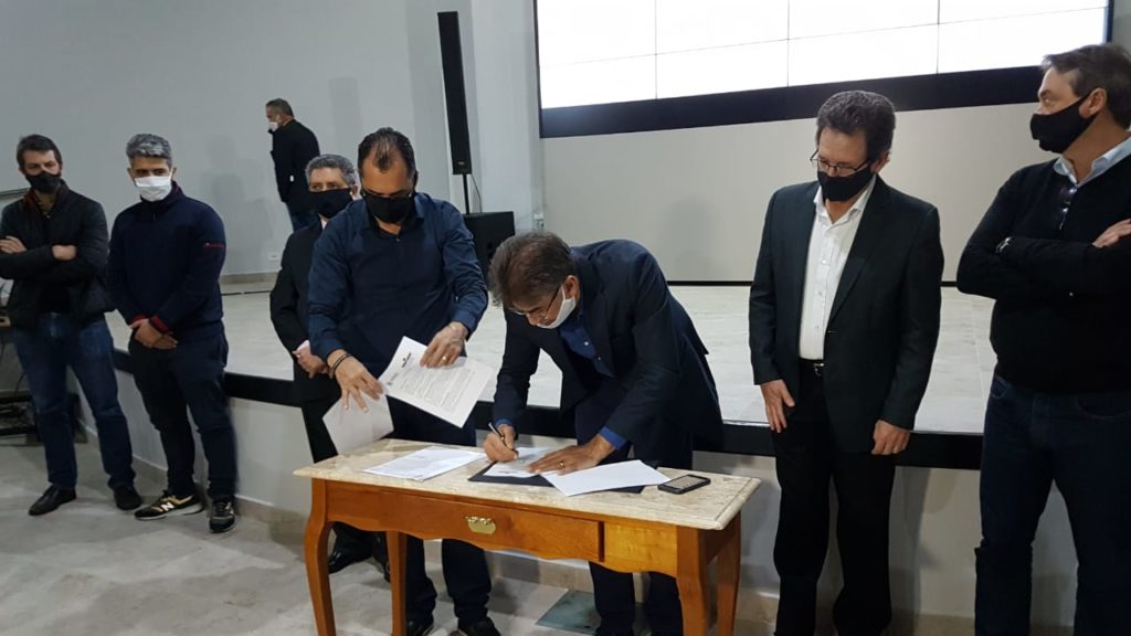 Novas instalações da Junta Comercial são inauguradas na Prefeitura de Cascavel
