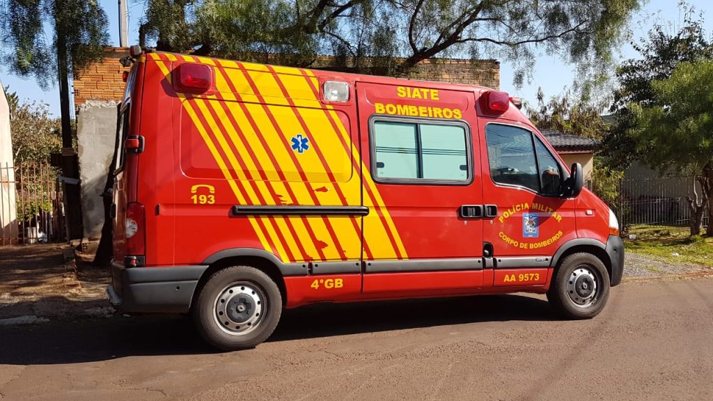 Jovem é atingido na cabeça por machado no Alto Alegre