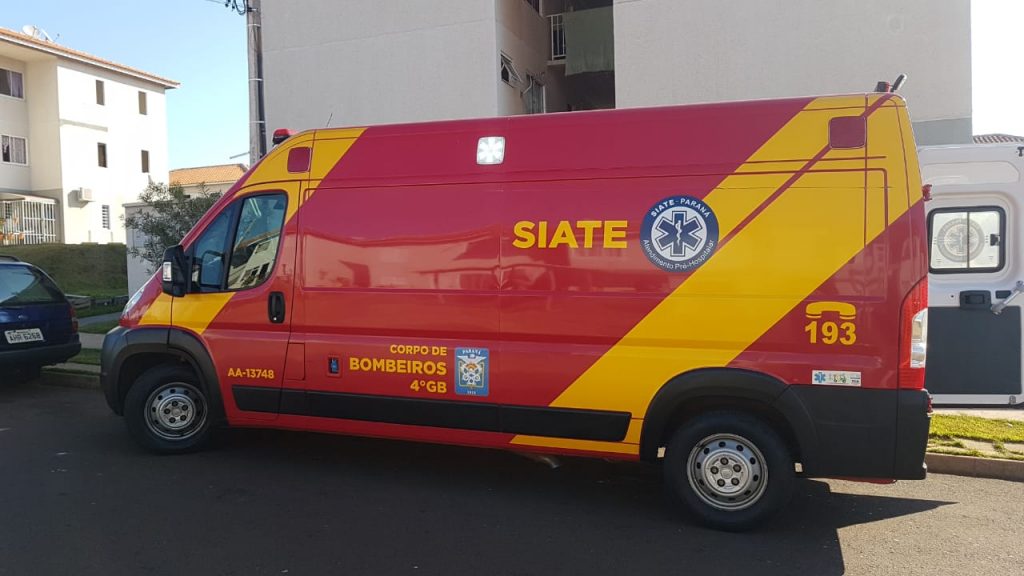 Idoso de 73 anos recebe atendimento do Corpo de Bombeiros no Conjunto Riviera