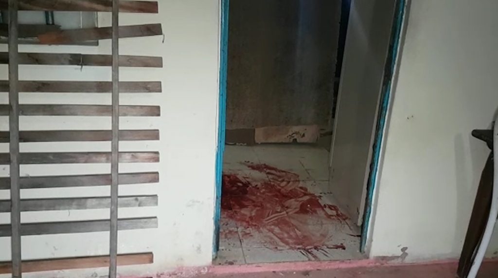 Homem morto com golpe de facão é sepultado no Bairro Guarujá