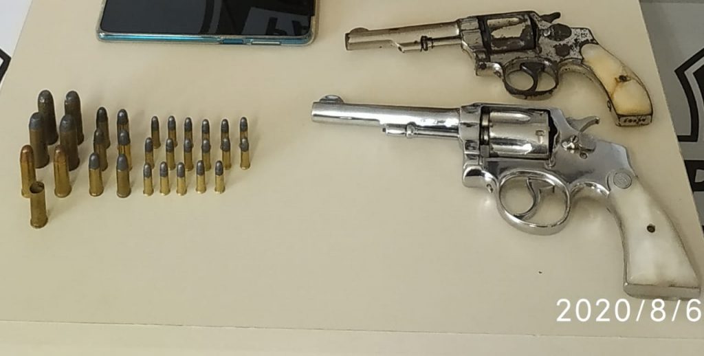 Polícia Civil cumpre mandados e apreende armas e munições em Toledo