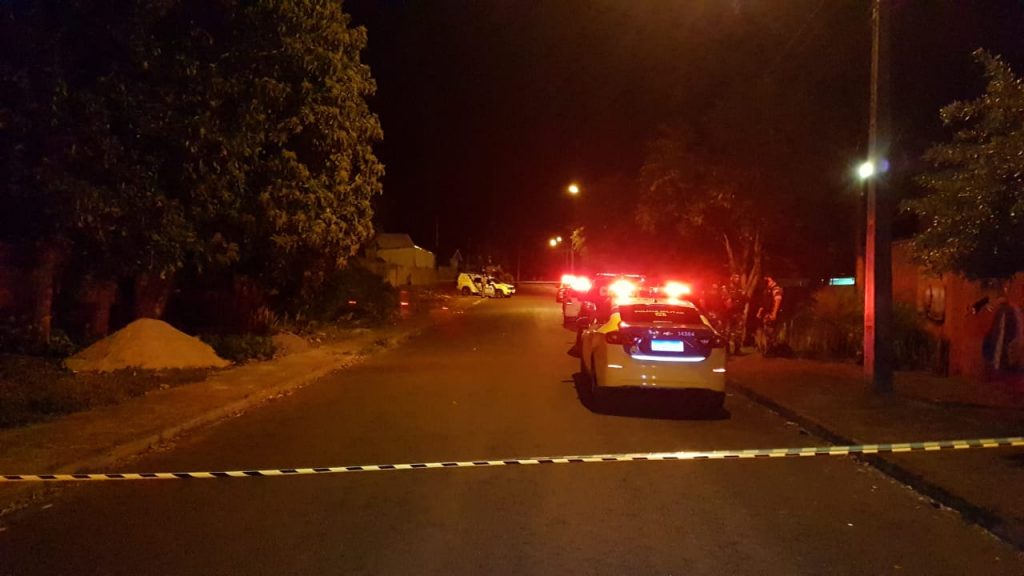 Homem que morreu ao ser baleado, tentava furto no Colégio do Interlagos, afirma PM