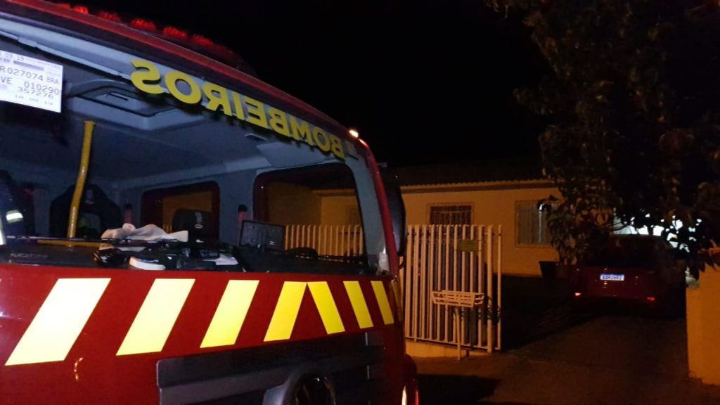 Gato fica preso em churrasqueira e Bombeiros são mobilizados ao Cancelli